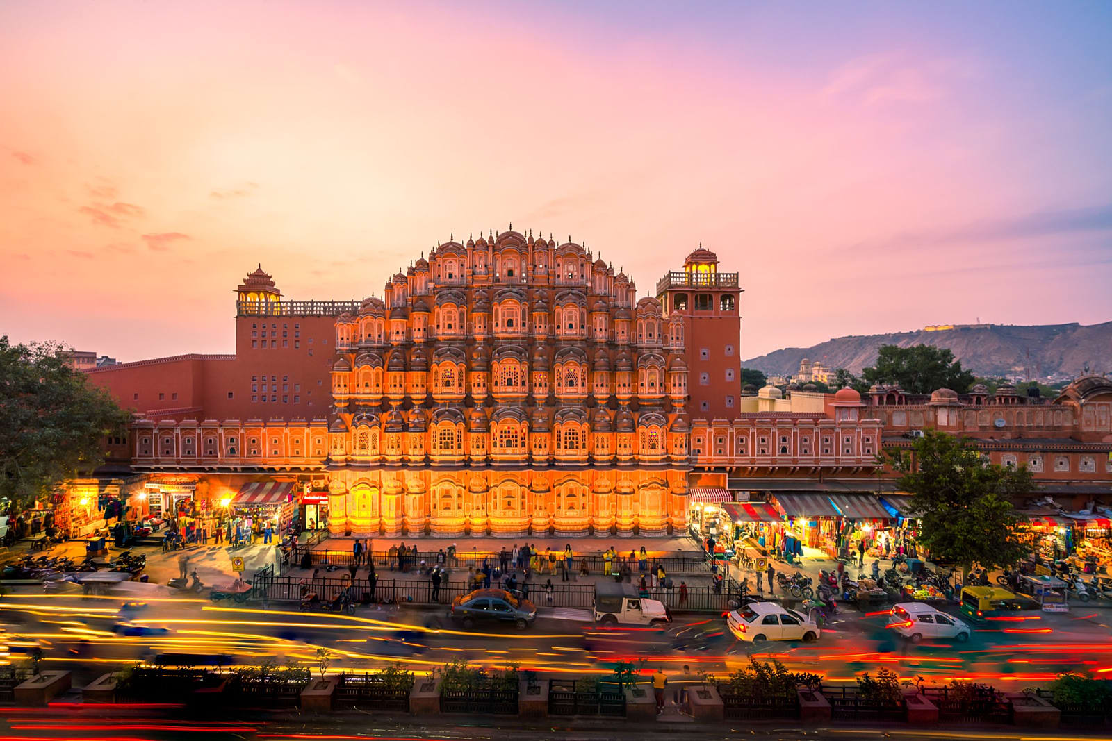 Behold UNESCO World Heritage Site in Jaipur with Yolo India Tours